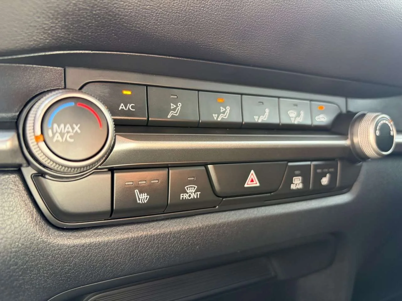 Used 2023  Mazda GX image 27
