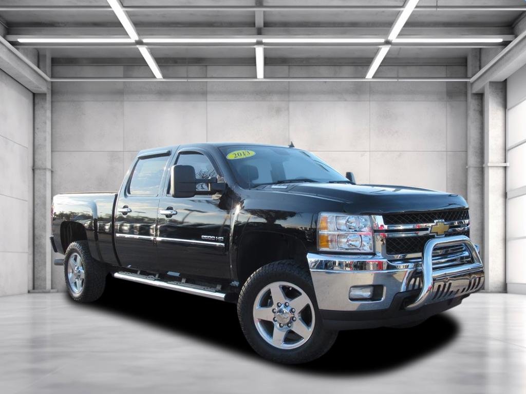 2013 Chevrolet Silverado 2500HD LT Crew Cab 4WD