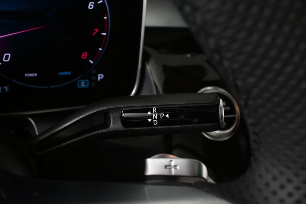 New 2026 Obsidian Black Metallic Mercedes-Benz GLC 300 image 15