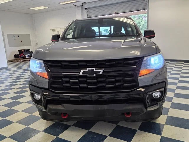 Used 2021 Gray Chevrolet LT image 2
