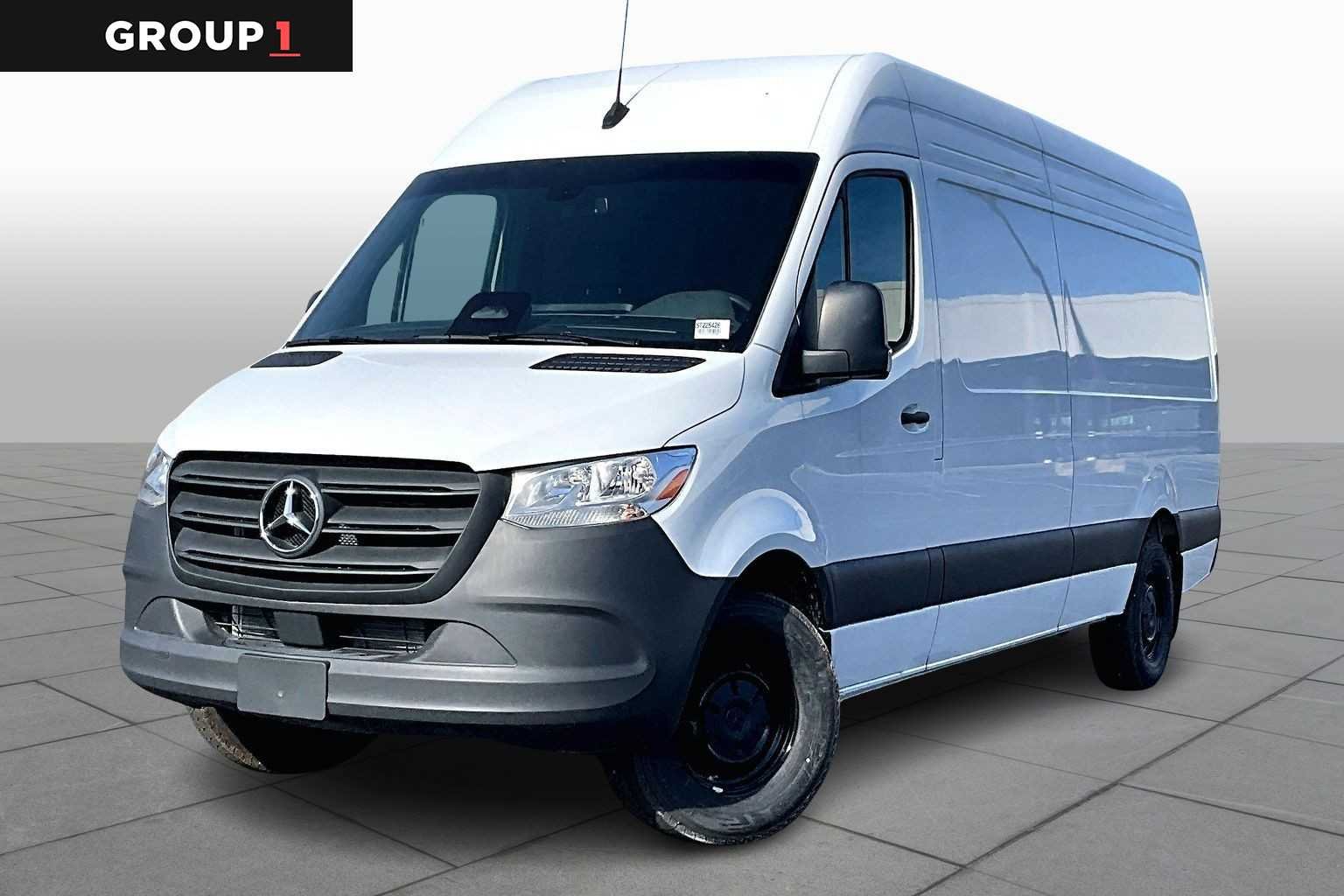 2025 Mercedes-Benz Sprinter 2500 170 WB High Roof's photo