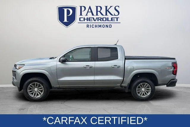 Used 2024 Gray Chevrolet LT image 4