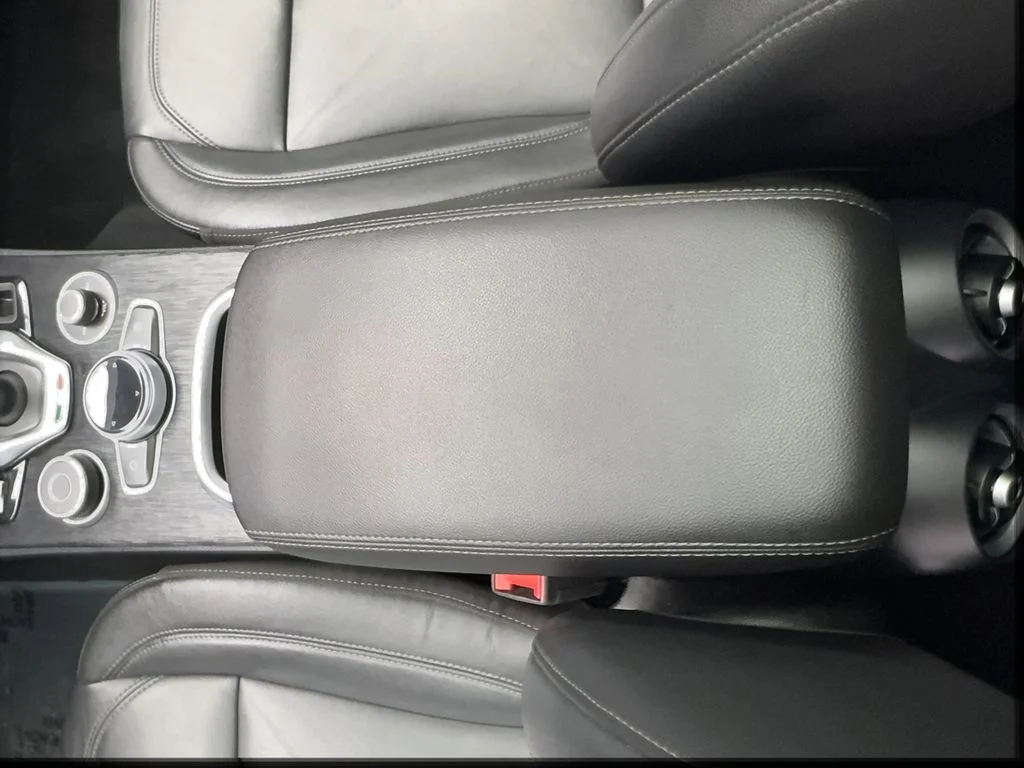 Used 2021 Blue Alfa Romeo Sprint image 38