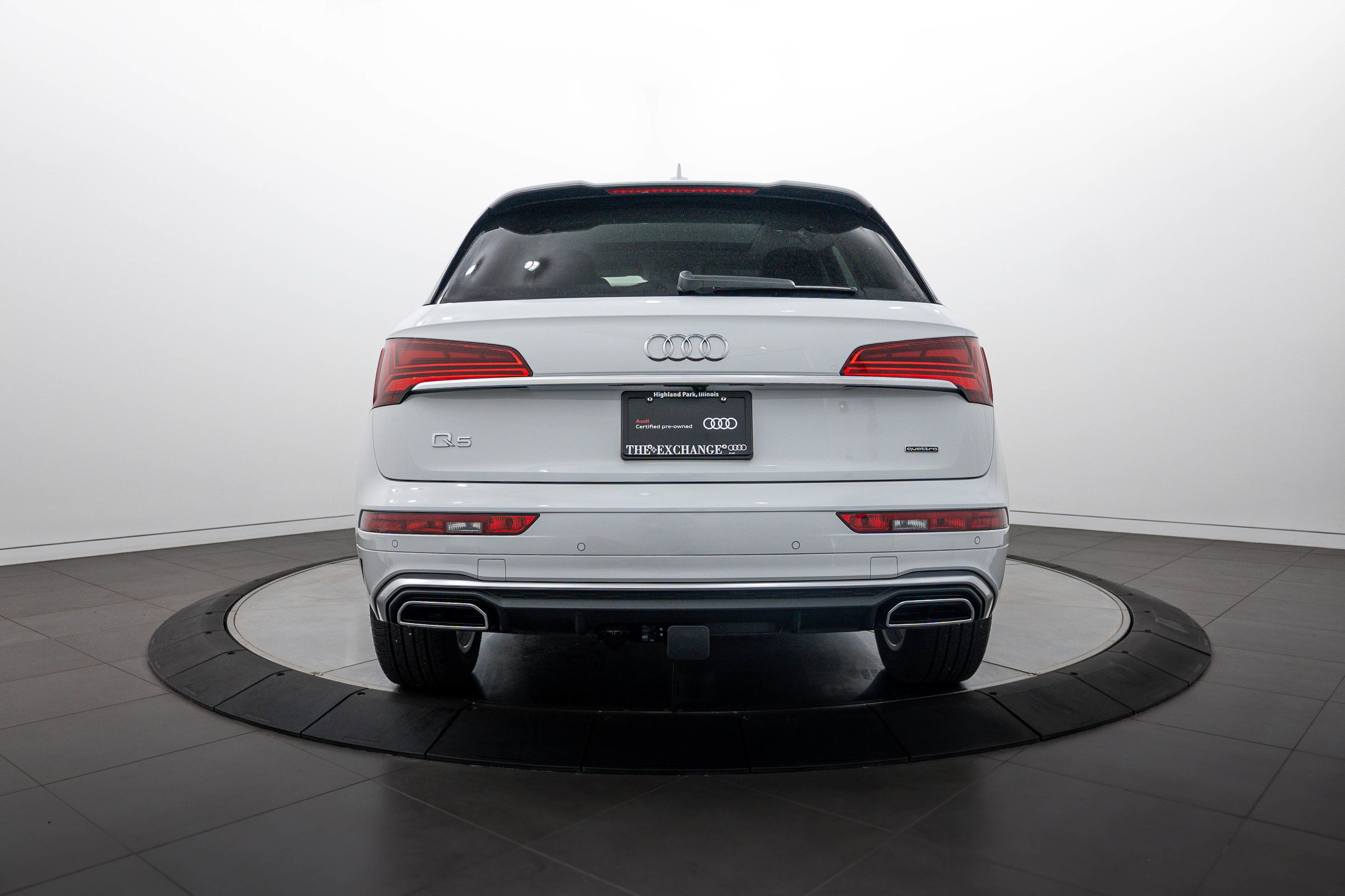 Certified Used 2025 Glacier White Metallic Audi S line Premium Plus image 22