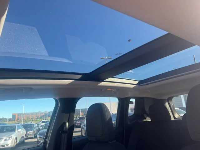 Used 2020 Black Jeep Trailhawk image 11