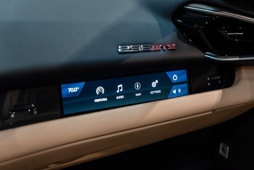 Certified Used 2023 Blu Corsa Ferrari  image 35