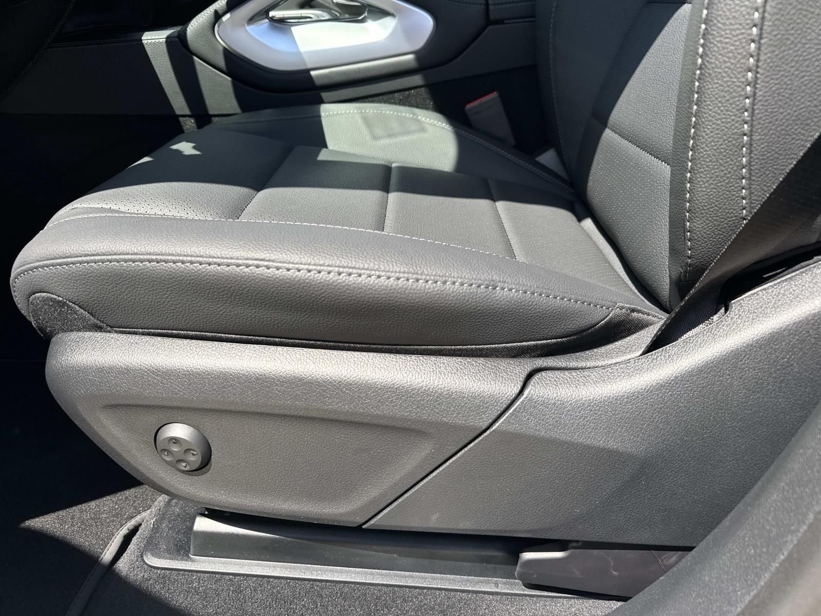 New 2026 Black Mercedes-Benz GLE 350 image 10