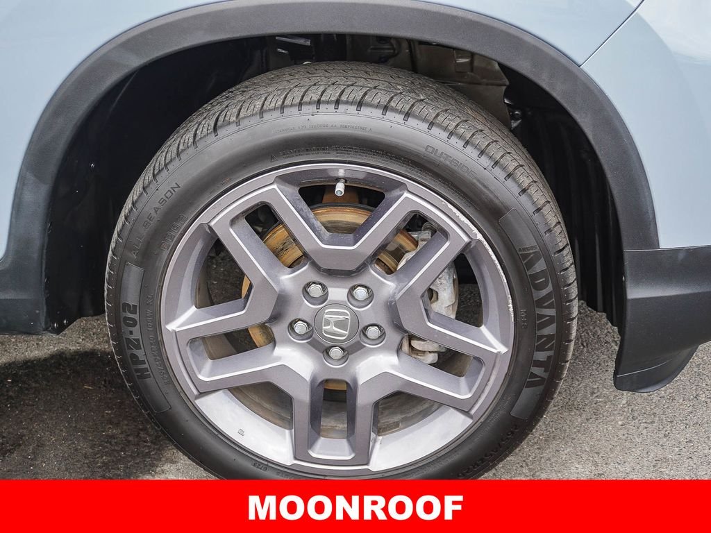 Used 2023  Honda EX-L image 9