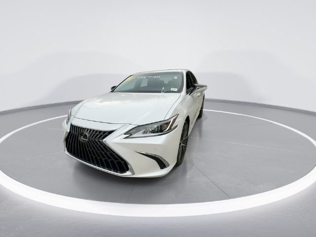 Certified Used 2024 EMINENT WHITE PEARL Lexus 300h image 4