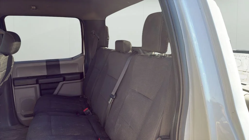 Used 2019 White Ford XL image 11