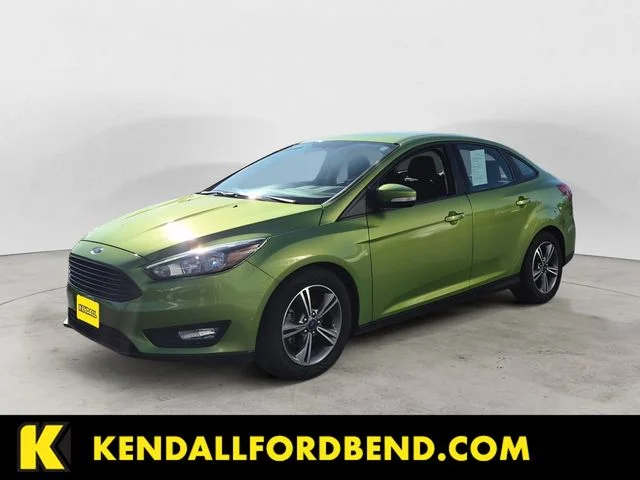 2018 Ford Focus Sedan SE's photo