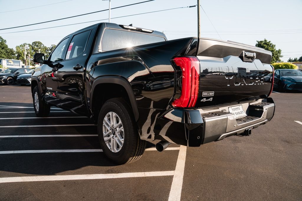 New 2026 Midnight Black Metallic Toyota SR5 image 5