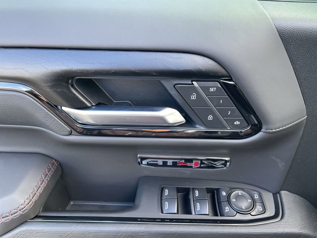 2026 GMC Sierra 1500 AT4X - Photo 24
