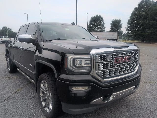Used 2016 Black GMC Denali image 4