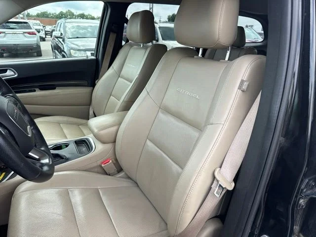 Used 2018 Black Dodge Citadel image 12