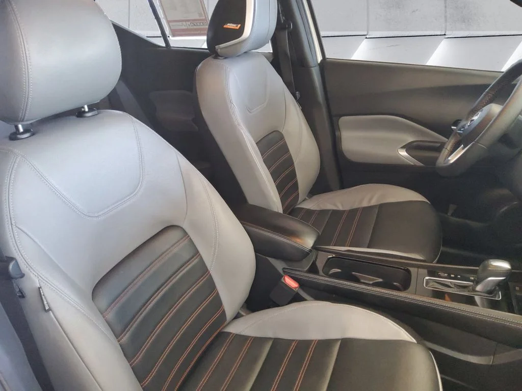 Used 2023 White Nissan SR image 14