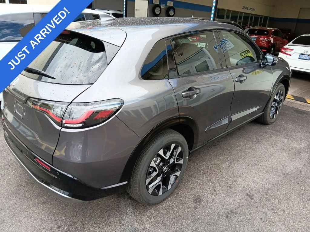 Used 2026 Modern Steel Metallic Honda EX-L image 3