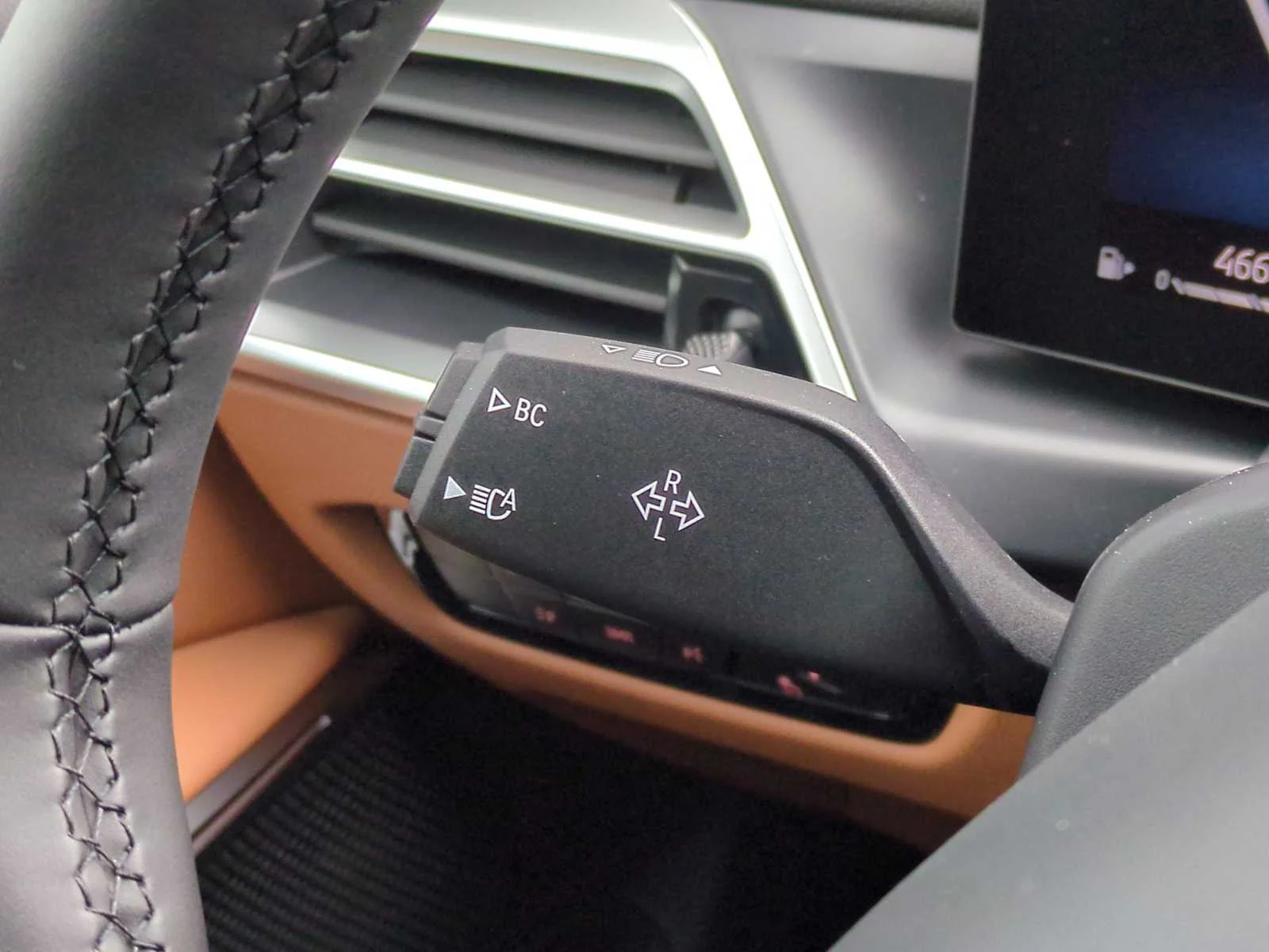 New 2026 Jet Black BMW 330i NA xDrive image 28