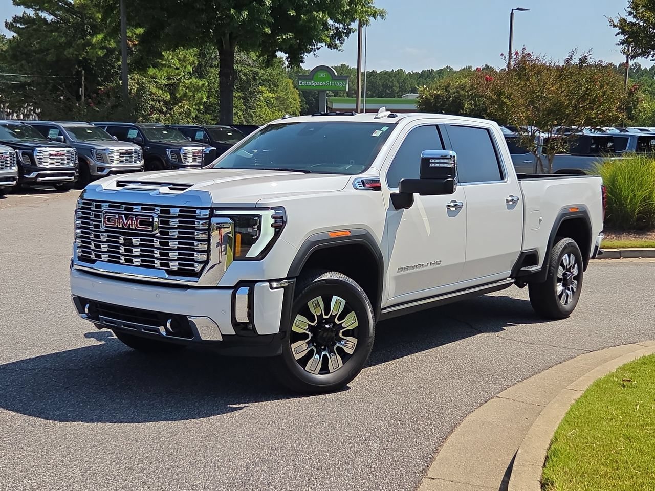 Used 2024 White Frost Tricoat GMC Denali image 1