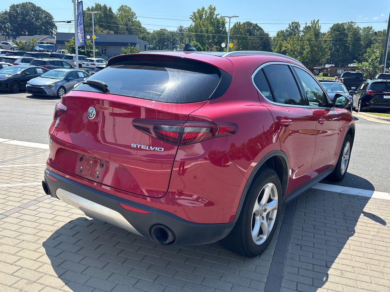 Used 2020 Alfa Rosso Alfa Romeo  image 5
