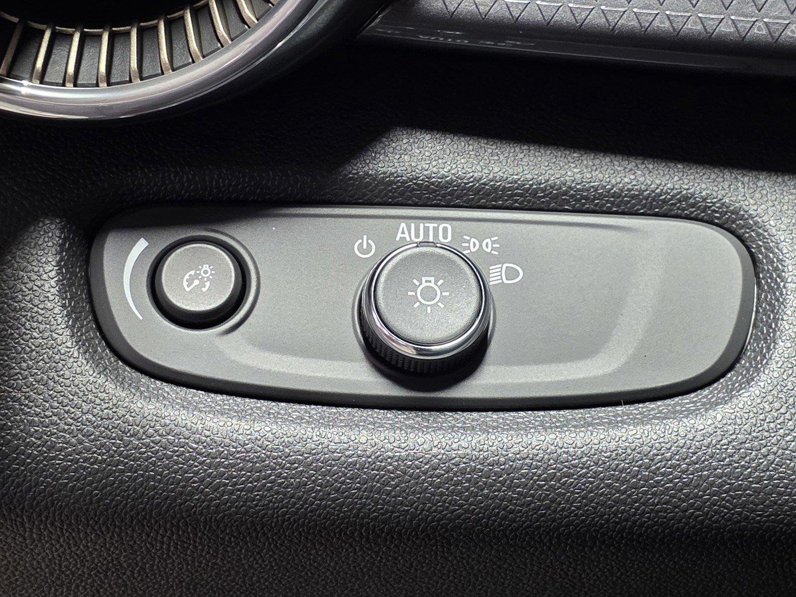 2026 Chevrolet Trax Activ - Photo 33