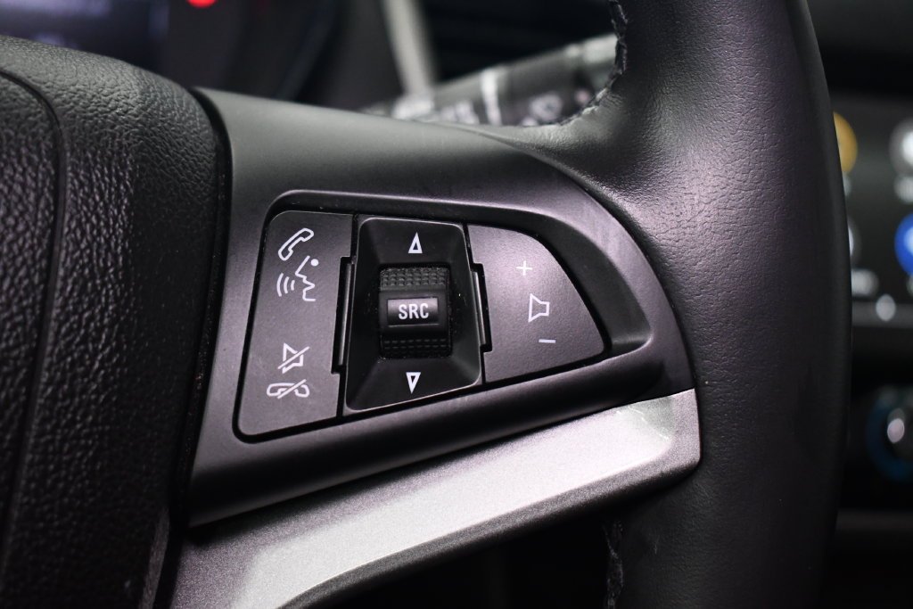 Used 2019 Silver Ice Metallic Chevrolet LT image 24