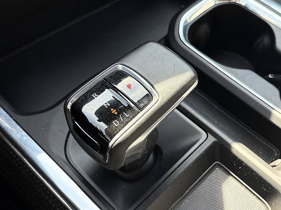 Used 2025 Sterling Gray Metallic Chevrolet LT image 23