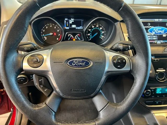 Used 2014 Ruby Red Tinted Clearcoat Ford  image 17