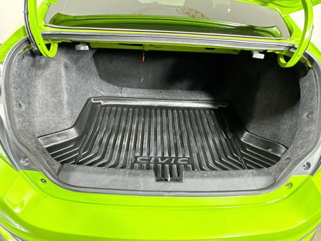 Used 2018 Green Honda Si image 30