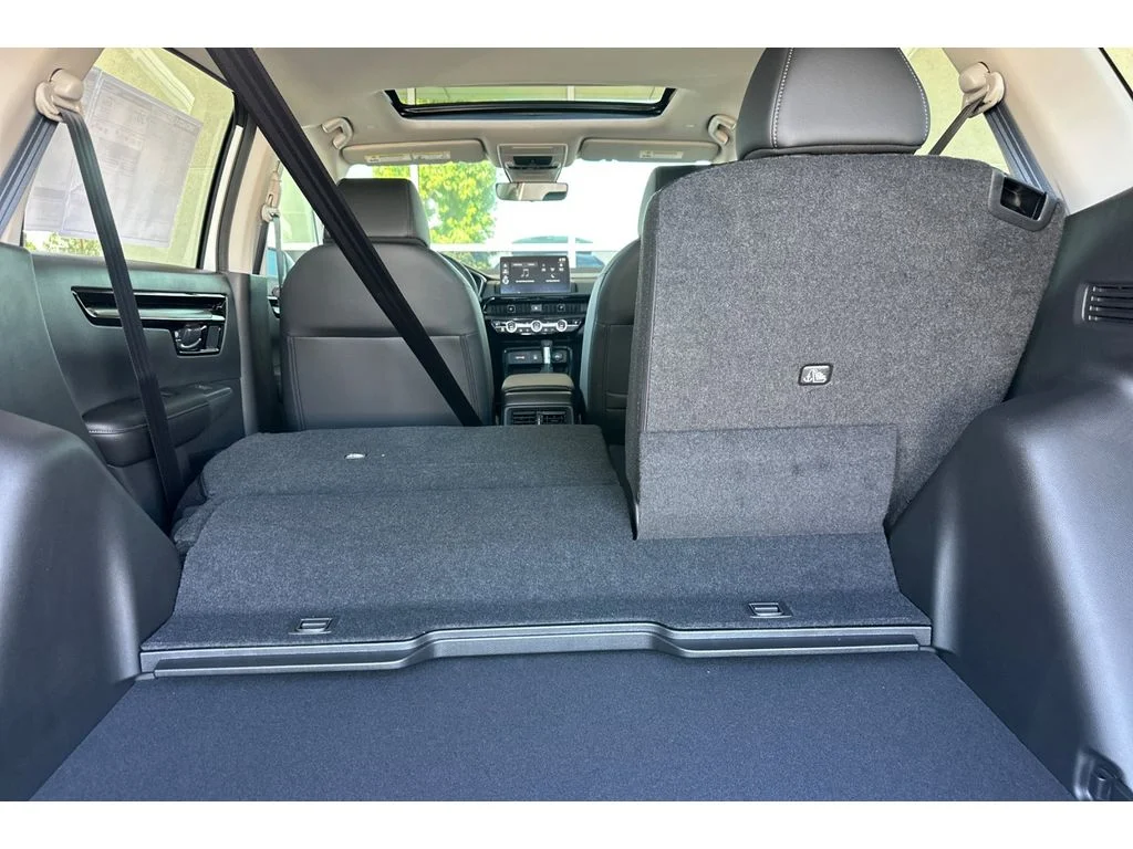 New 2026 Urban Gray Pearl Honda EX-L image 17