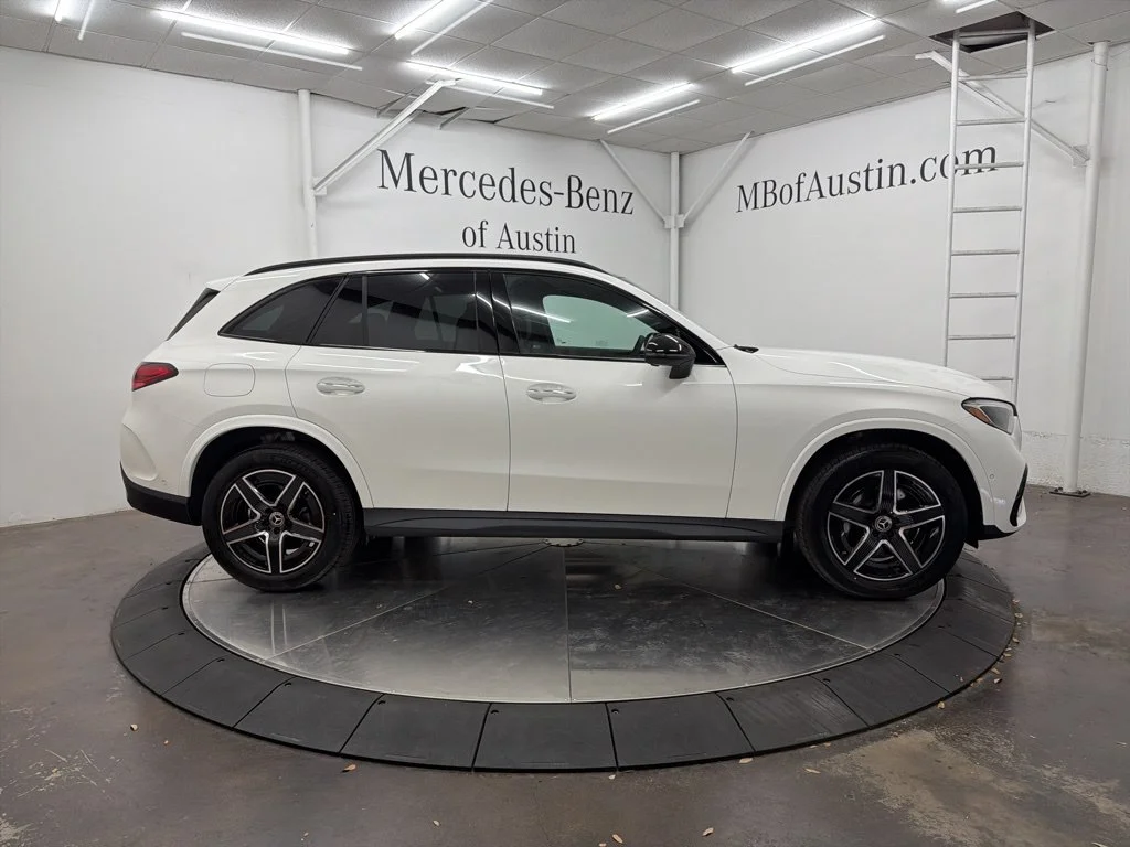 Used 2026 White Mercedes-Benz GLC 300 image 8