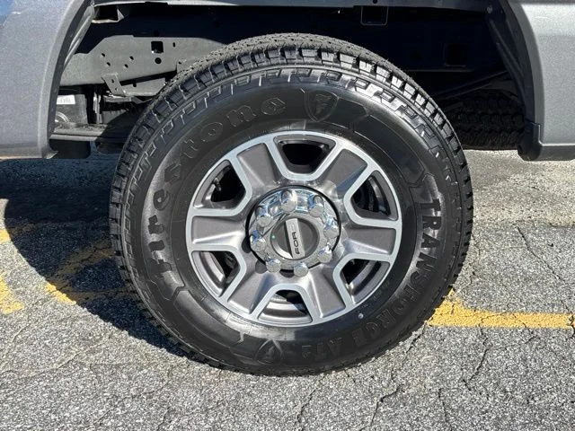 Used 2024 Gray Ford Lariat image 30
