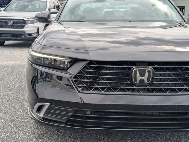 New 2026 Crystal Black Pearl Honda Touring image 9
