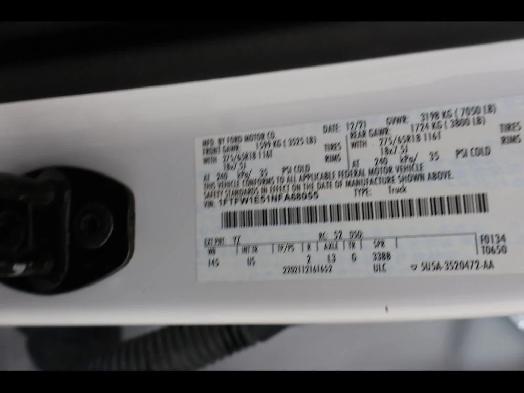 Used 2022 White Ford XLT image 30