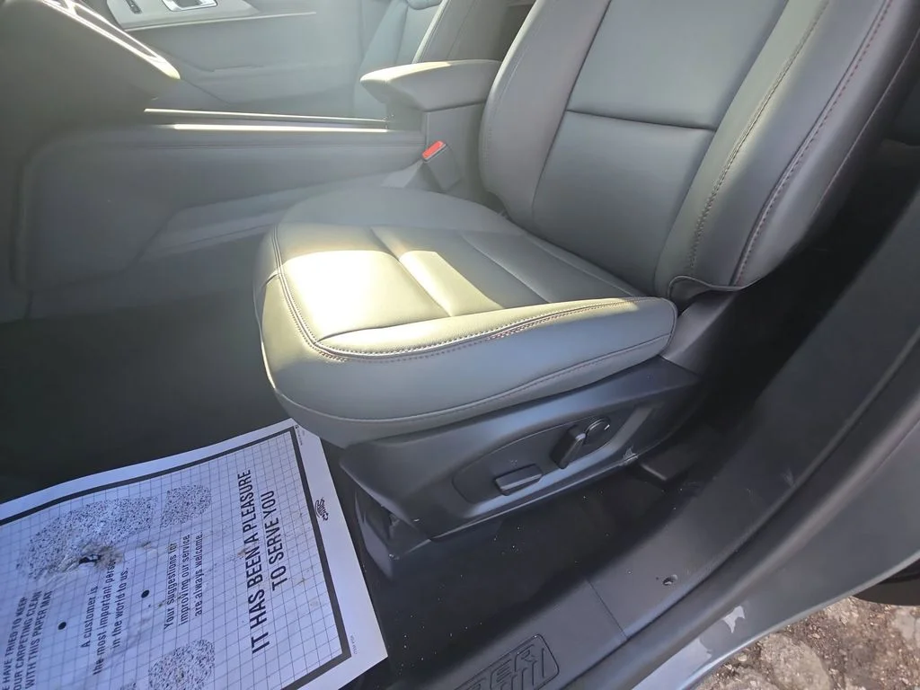 New 2026 Carbonized Gray Metallic Ford Active image 22