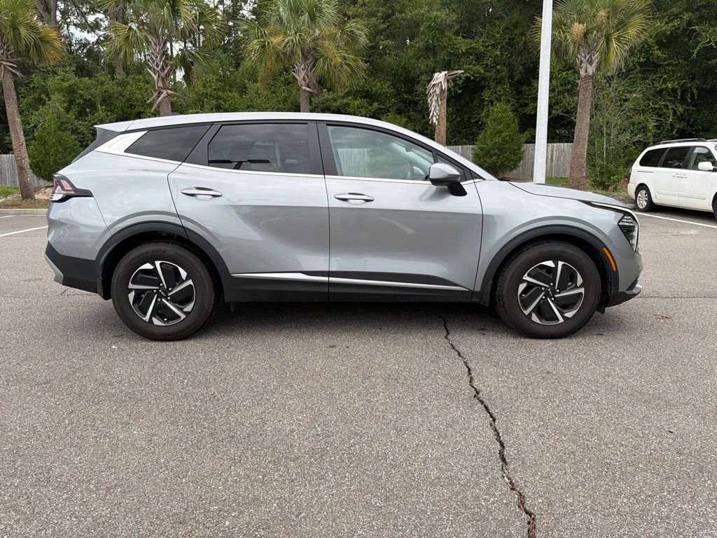 Certified Used 2024 Gray Kia LX image 3