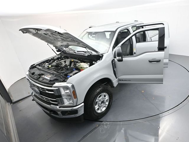 New 2026 Avalanche Ford F-250® XLT image 49