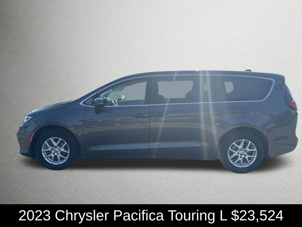 Used 2023 Crystal Metallic Chrysler Touring L image 6