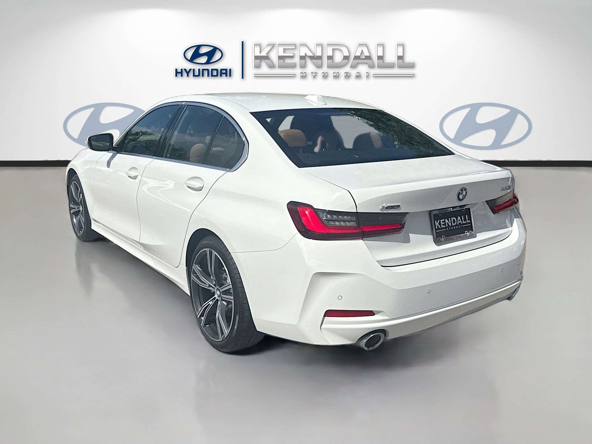 Used 2024 Alpine White BMW 330i xDrive image 2