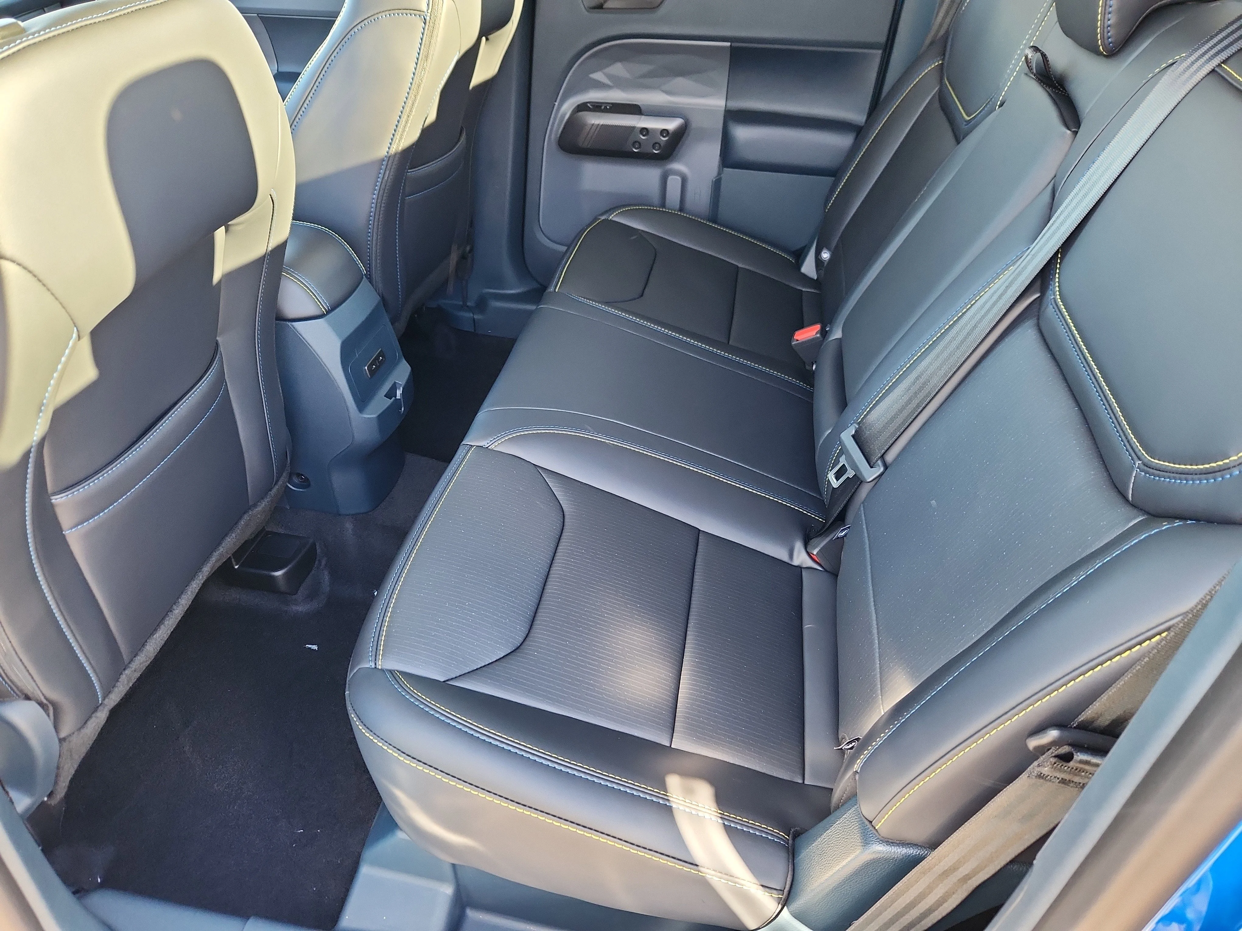 New 2026 Velocity Blue Ford Lobo Standard image 8