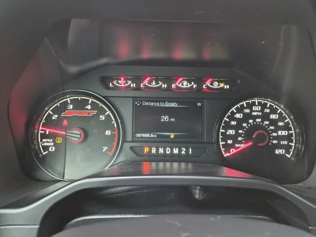 Used 2016 Gray Ford XLT image 14