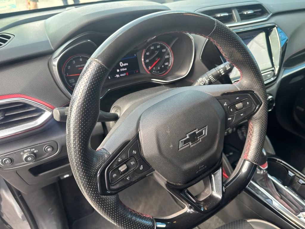 Used 2022 Gray Chevrolet RS image 20