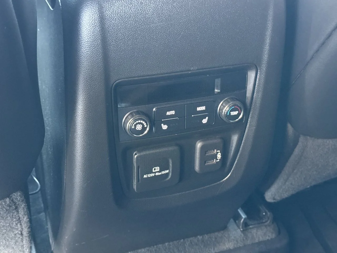 Used 2021 WHITE FROST TRICOAT Buick Avenir image 56