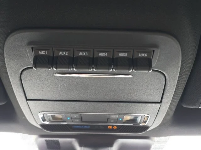 Used 2025 White Ford XL image 24