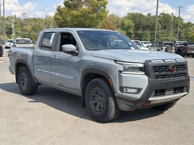 Used 2025 Gray Nissan PRO-X image 15