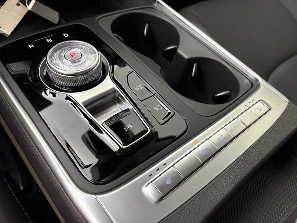 New 2026 Ceramic Silver Kia EX image 34