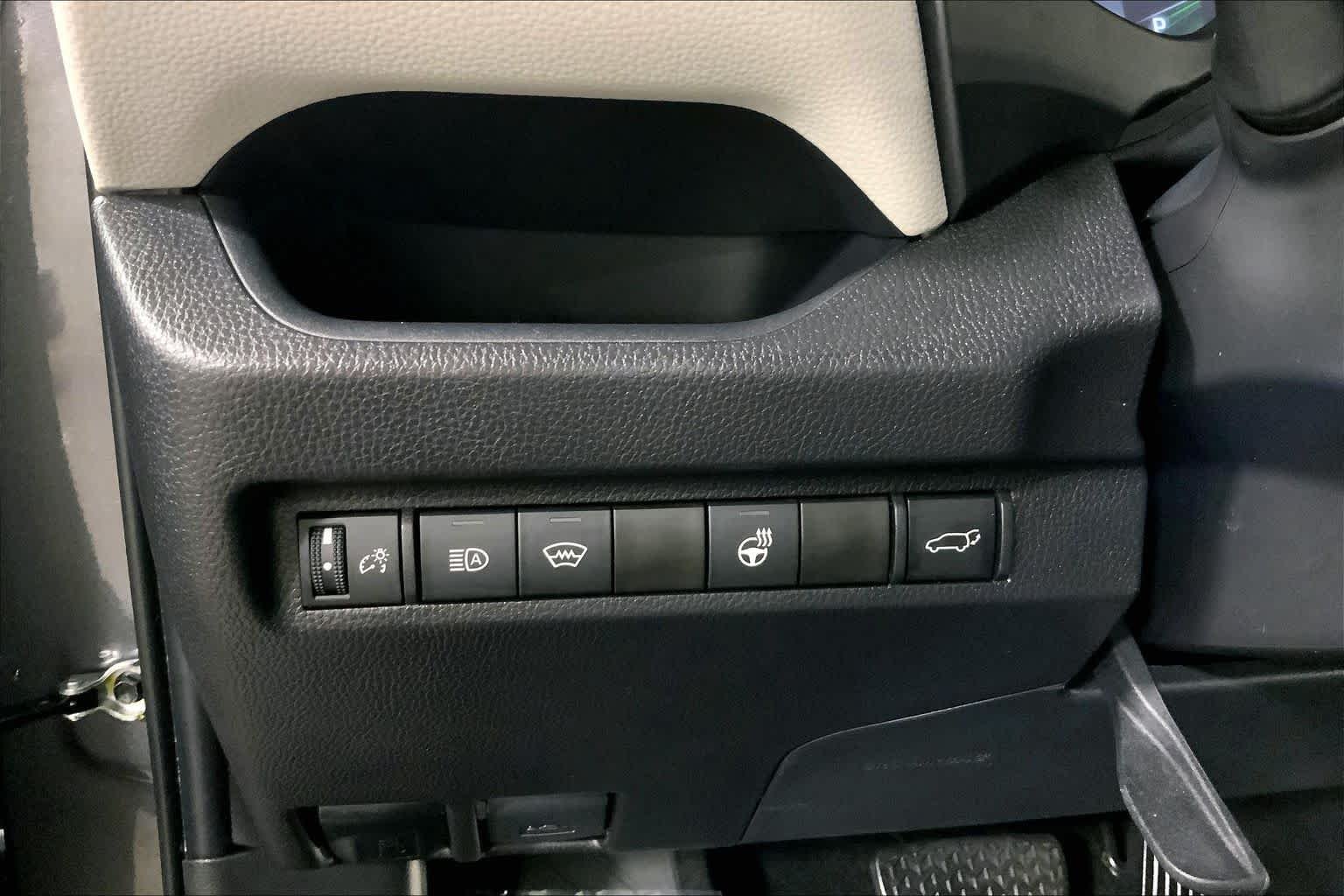 Used 2025 Magnetic Gray Metallic Toyota XLE Premium image 35
