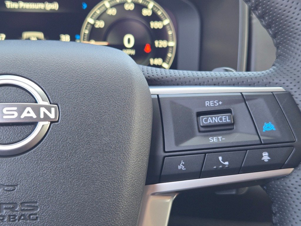 New 2026 White Nissan Platinum image 39