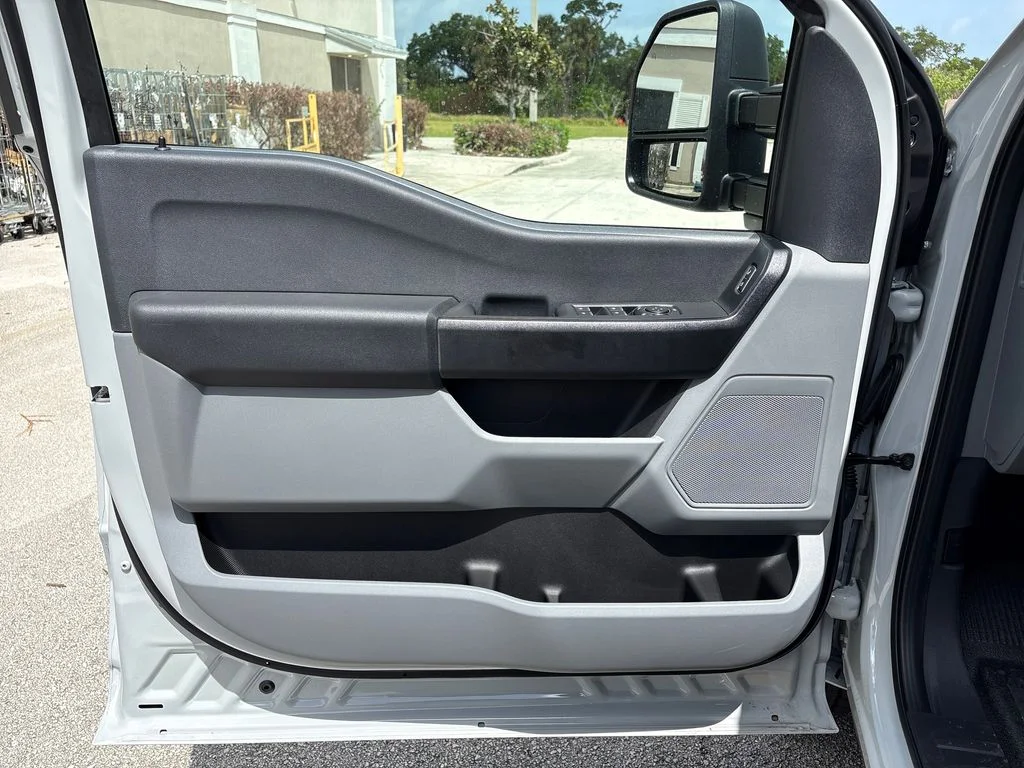 New 2026 White Ford XL image 24