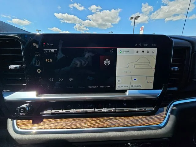 Used 2023 Titanium GMC Elevation image 13
